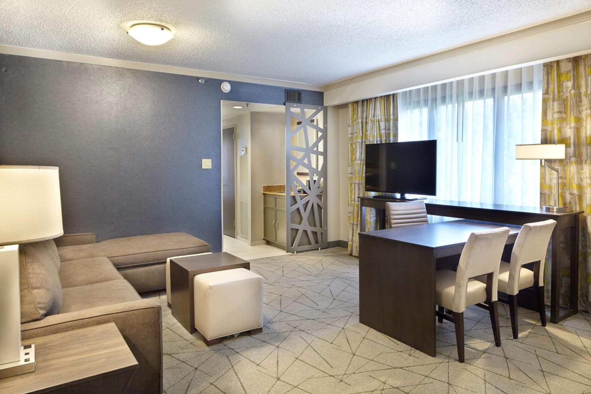Embassy Suites By Hilton Atlanta Galleria Smyrna Eksteriør billede