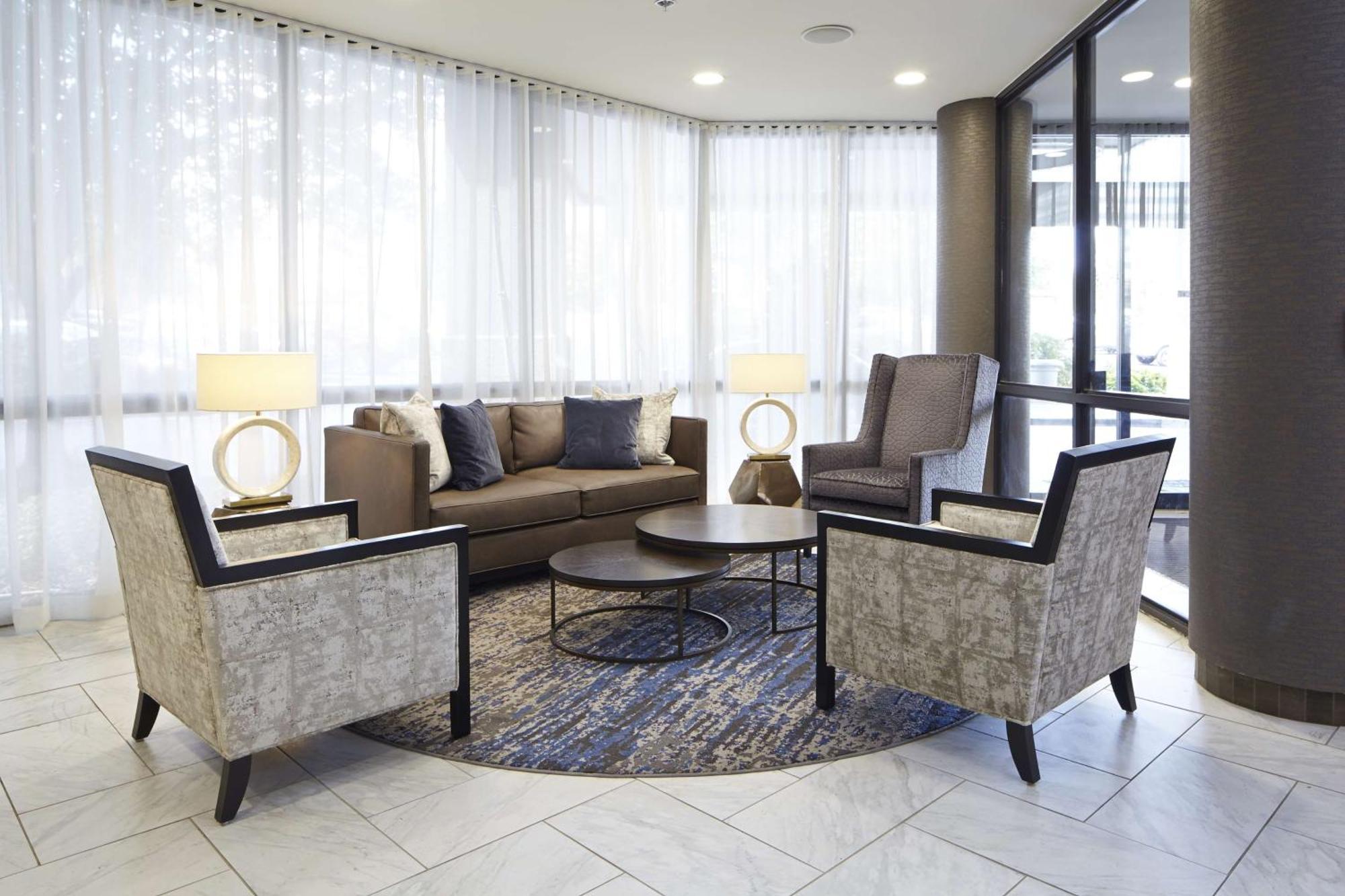 Embassy Suites By Hilton Atlanta Galleria Smyrna Eksteriør billede